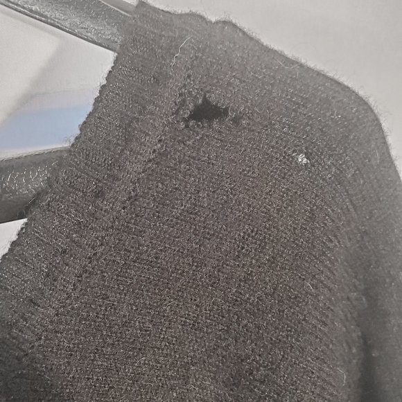 Vince V-Back Black Cashmere Sweater (Damaged) - Picture 3 of 6